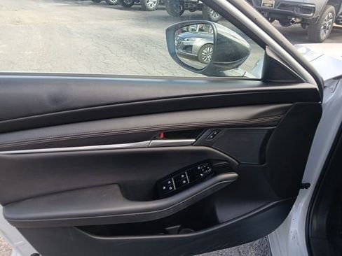 Used 2024 MAZDA MAZDA3 s image 12