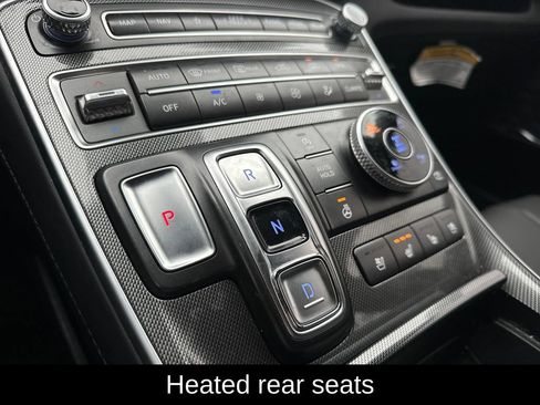 Used 2023 Hyundai Santa Fe Limited AWD/4WD image 18