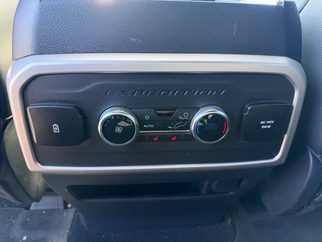 Used 2024 Ford Expedition Limited AWD/4WD image 26