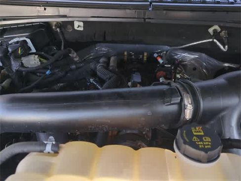 Used 2024 Ford Expedition Limited image 15