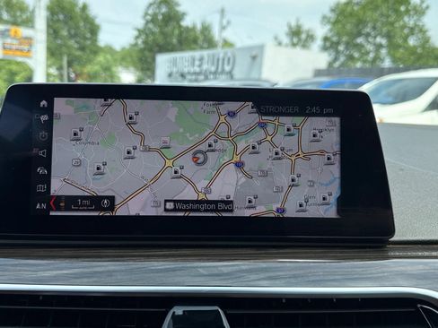 Used 2019 BMW 530i w/ Premium Package RWD image 25
