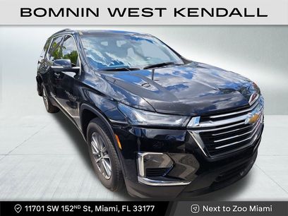 Used 2023 Chevrolet Traverse LT