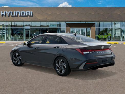 New 2026 Hyundai Elantra Limited w/ Cargo Package image 5