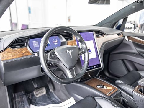 Used 2021 Tesla Model X Long Range AWD/4WD image 20