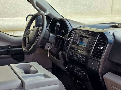 Used 2015 Ford F150 XL image 12