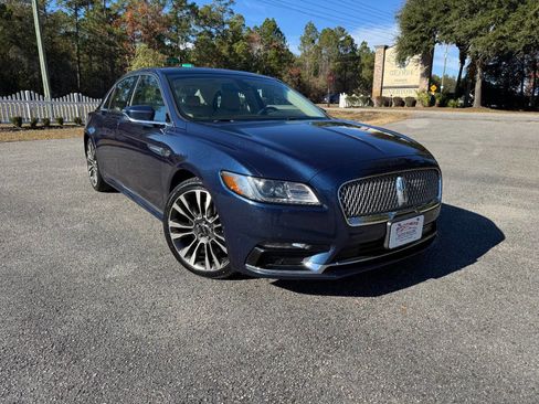 Used 2017 Lincoln Continental Reserve w/ Technology Package image 37