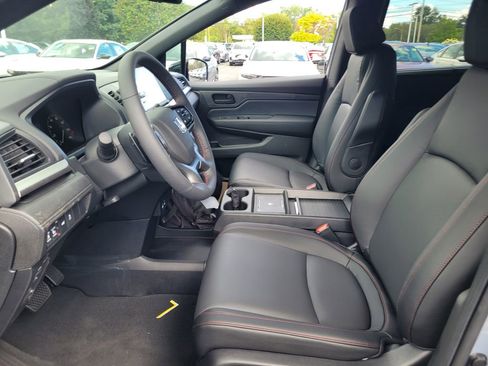 New 2026 Honda Odyssey Sport-L image 13