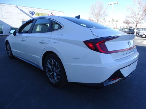 Used 2022 Hyundai Sonata SEL w/ Cargo Package image 6