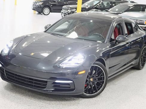 Used 2020 Porsche Panamera 4S AWD/4WD image 6