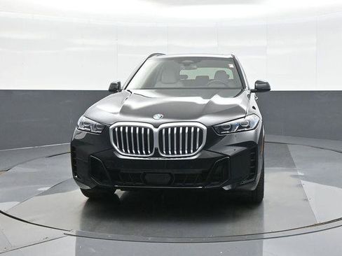 Used 2026 BMW X5 xDrive40i w/ Executive Package AWD/4WD image 2