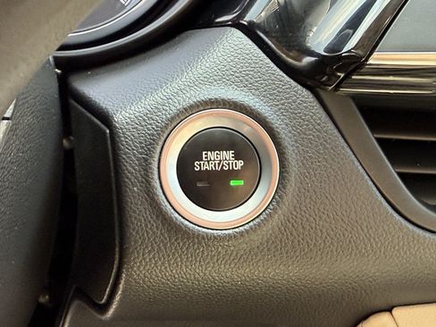 Used 2018 Buick Envision Preferred FWD image 24