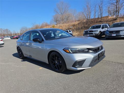 Used 2024 Honda Civic Sport image 8