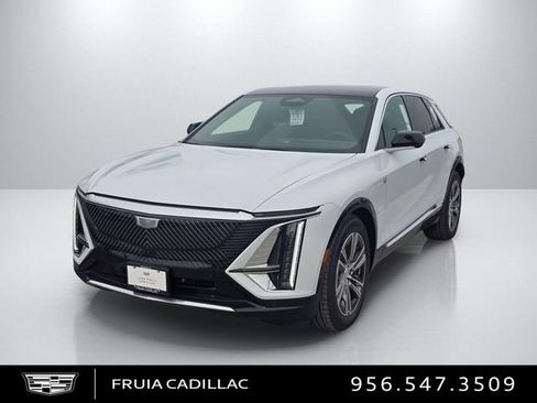 New 2026 Cadillac Lyriq Luxury RWD image 1