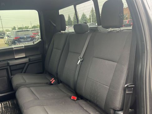 Used 2019 Ford F150 XLT w/ Equipment Group 302A Luxury AWD/4WD image 21
