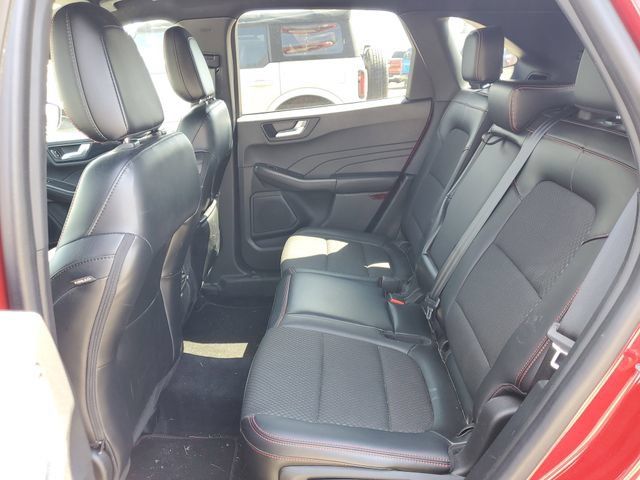 Used 2023 Ford Escape ST-Line w/ Tech Pack #1 AWD/4WD image 29
