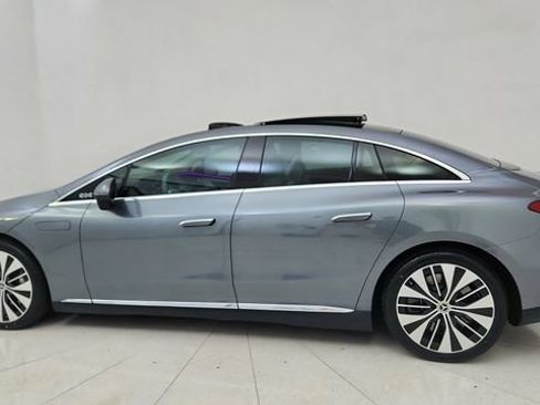 Used 2025 Mercedes-Benz EQE 350+ Sedan image 4