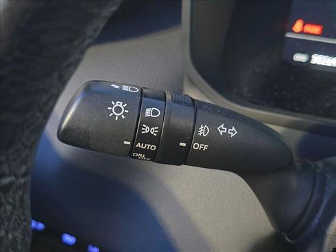 Used 2024 Toyota Tundra Limited w/ Power Package RWD image 9