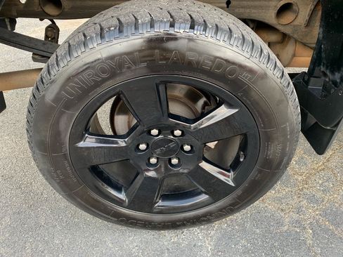 Used 2019 GMC Sierra 1500 Limited w/ Elevation Edition AWD/4WD image 11