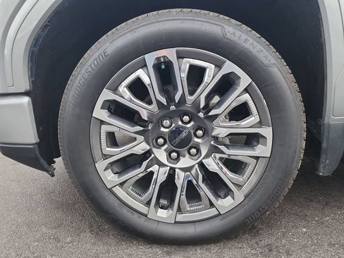 Certified 2024 GMC Sierra 1500 Denali Ultimate AWD/4WD image 33