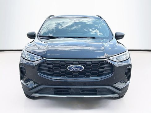 Used 2026 Ford Escape ST-Line w/ Tech Pack #1 AWD/4WD image 2