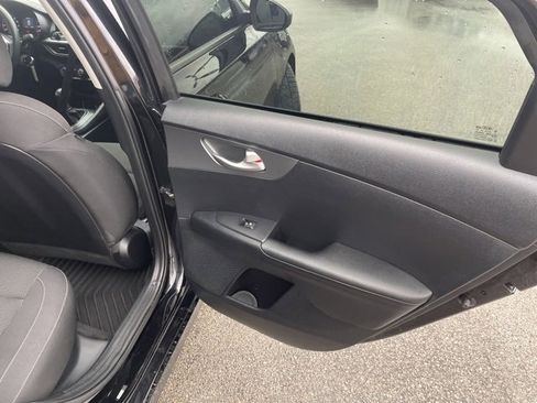 Used 2020 Kia Forte Sedan image 47