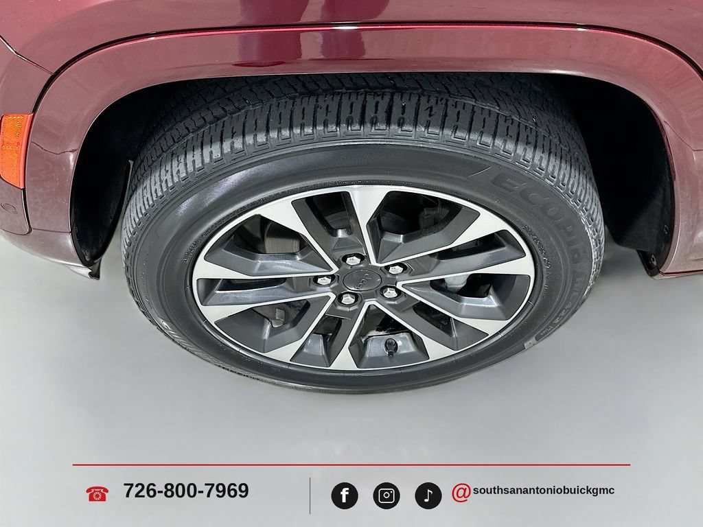 Used 2022 Jeep Grand Cherokee Overland RWD image 32