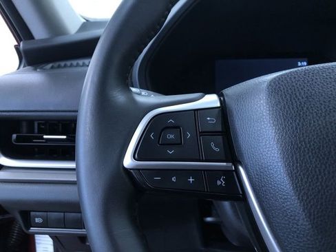 Certified 2025 Toyota Grand Highlander AWD image 25