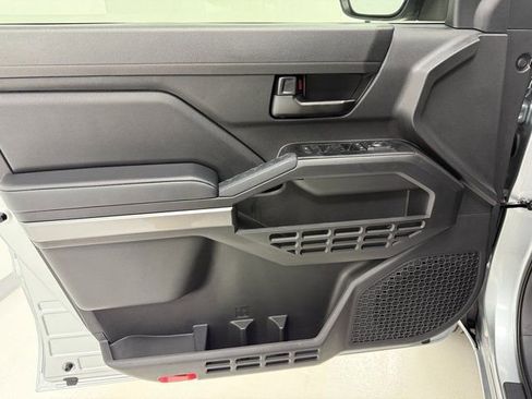 New 2026 Toyota Tacoma SR5 AWD/4WD image 30