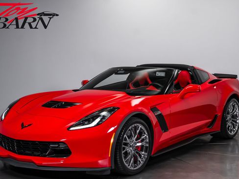 Used 2015 Chevrolet Corvette Z06 w/ 2LZ Preferred Equipment Group RWD image 1