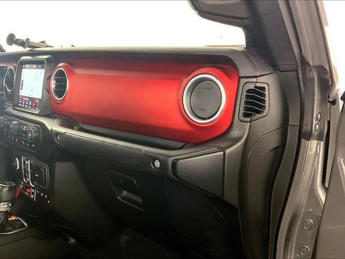 Used 2020 Jeep Gladiator Rubicon image 18