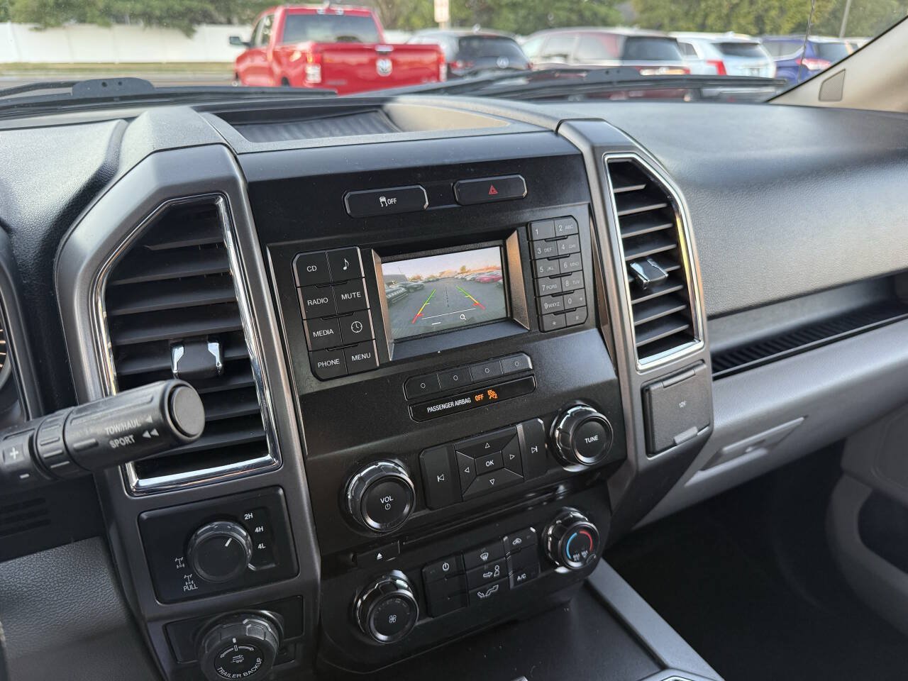 Used 2016 Ford F150 XLT w/ Trailer Tow Package AWD/4WD image 19