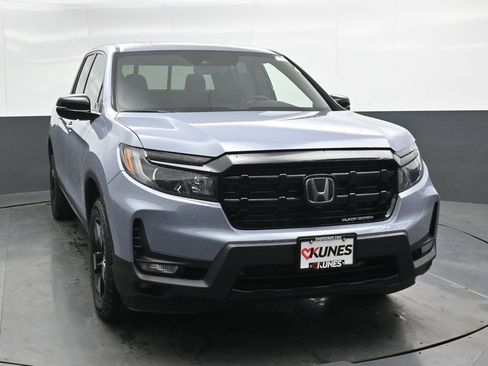 New 2026 Honda Ridgeline Black Edition image 4