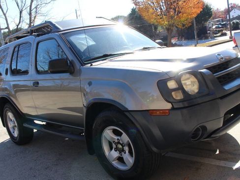 Used 2004 Nissan Xterra XE image 10