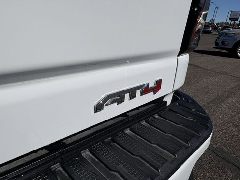 Used 2024 GMC Sierra 2500 AT4 w/ AT4 Premium Plus Package image 11