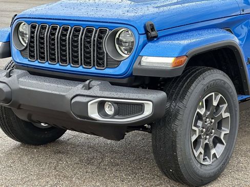 New 2026 Jeep Gladiator Sport AWD/4WD image 7