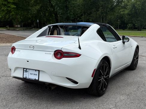 Used 2025 MAZDA MX-5 Miata RF Grand Touring RWD image 3