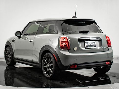 Used 2023 MINI Cooper SE image 6