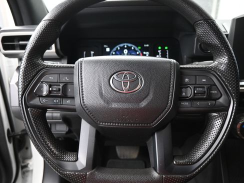 Used 2024 Toyota Tacoma SR5 image 11