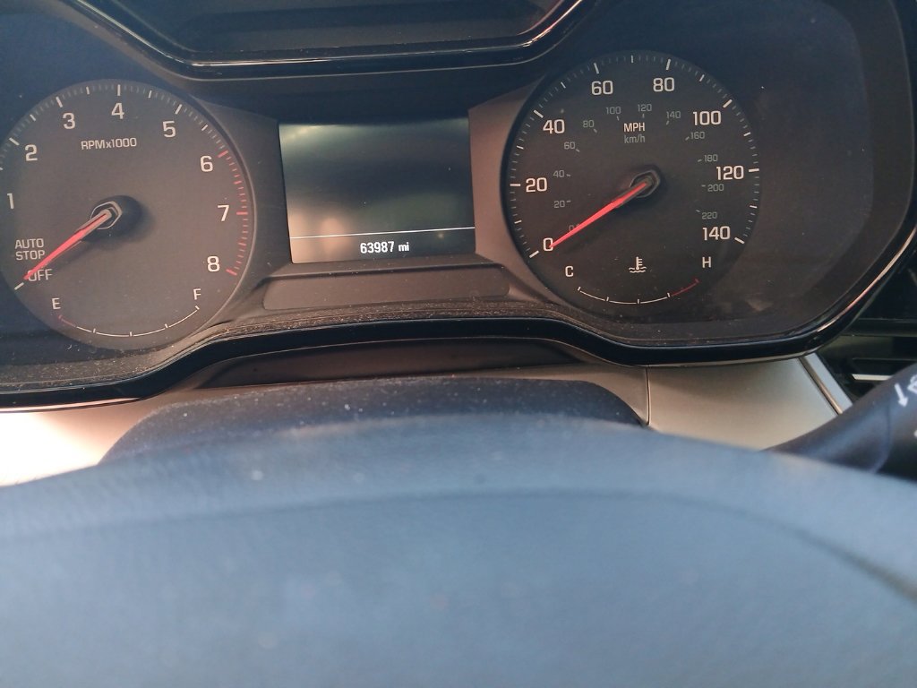 Used 2025 Chevrolet Trax LS w/ LS Convenience Package FWD image 4