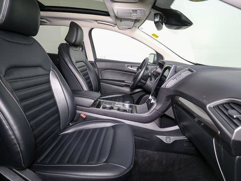 Used 2023 Ford Edge SEL w/ Convenience Package image 17