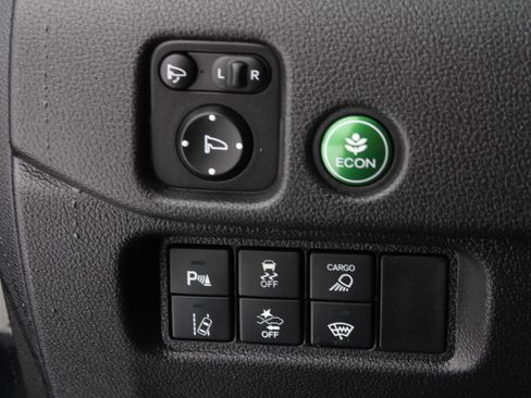 Certified 2025 Honda Ridgeline TrailSport image 8