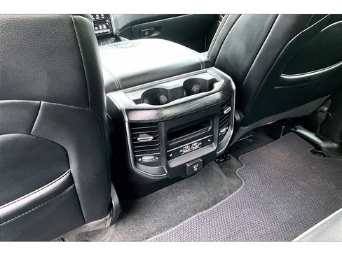 Used 2023 RAM 1500 Laramie AWD/4WD image 33