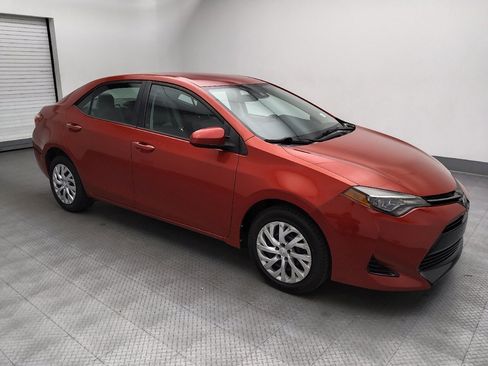 Used 2017 Toyota Corolla LE FWD image 11