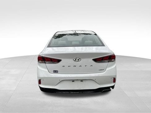Used 2018 Hyundai Sonata Limited w/ Limited Ultimate Package 03 image 4