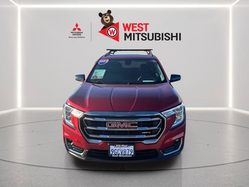 Used 2023 GMC Terrain AT4 w/ Infotainment Package II AWD/4WD image 8