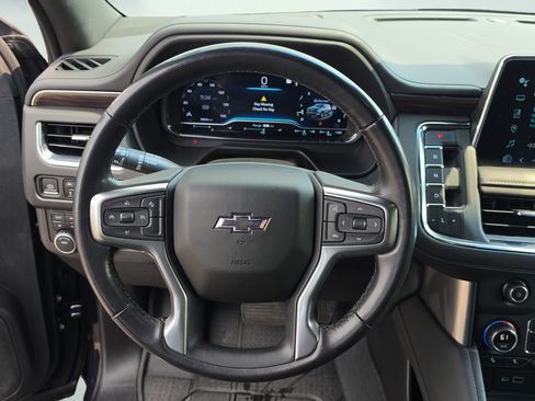 Used 2023 Chevrolet Tahoe Z71 AWD/4WD image 15