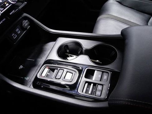 Used 2023 Honda Pilot EX-L image 32