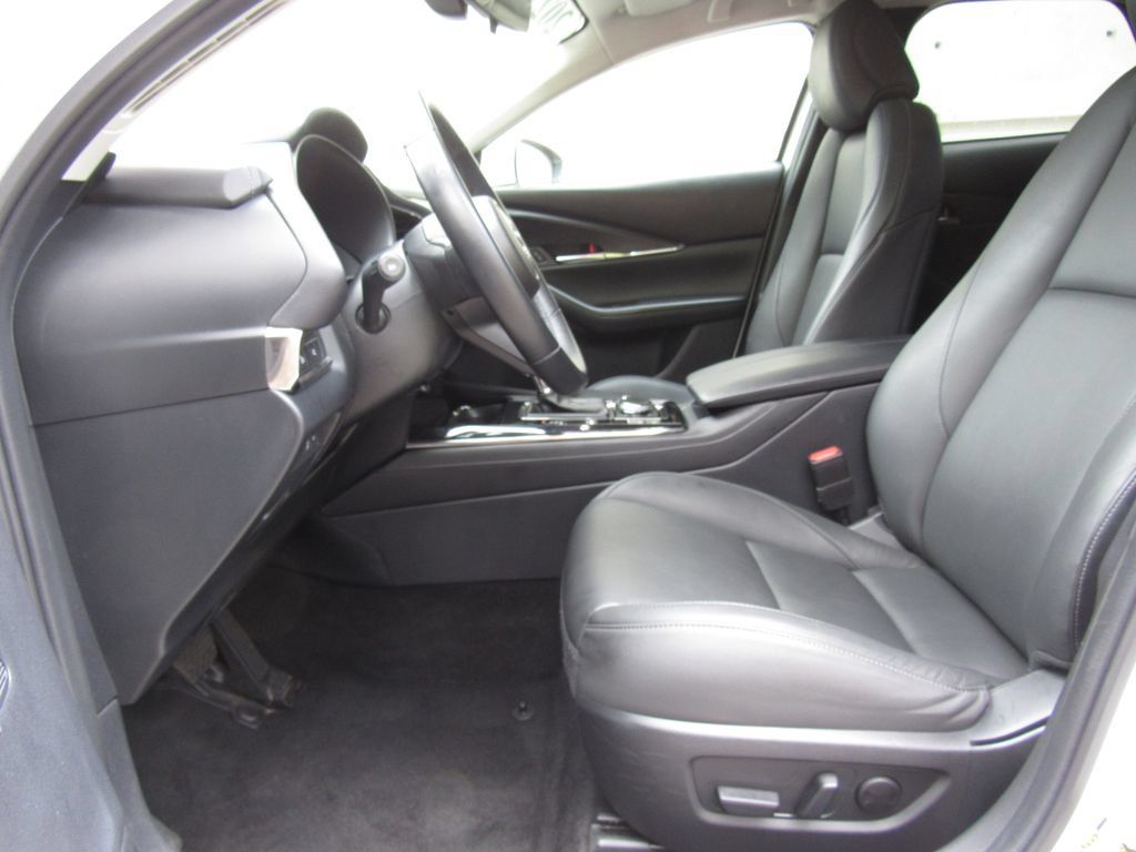 Used 2025 MAZDA CX-30 AWD 2.5 S w/ Preferred Package image 11