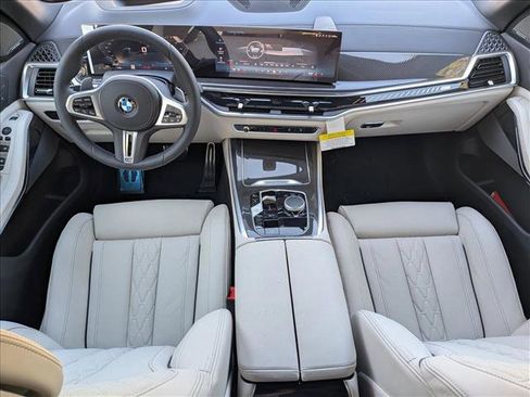 New 2026 BMW X5 M60i w/ Climate Comfort Package image 16