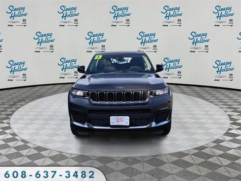 Used 2023 Jeep Grand Cherokee L Laredo w/ Luxury Tech Group I image 2